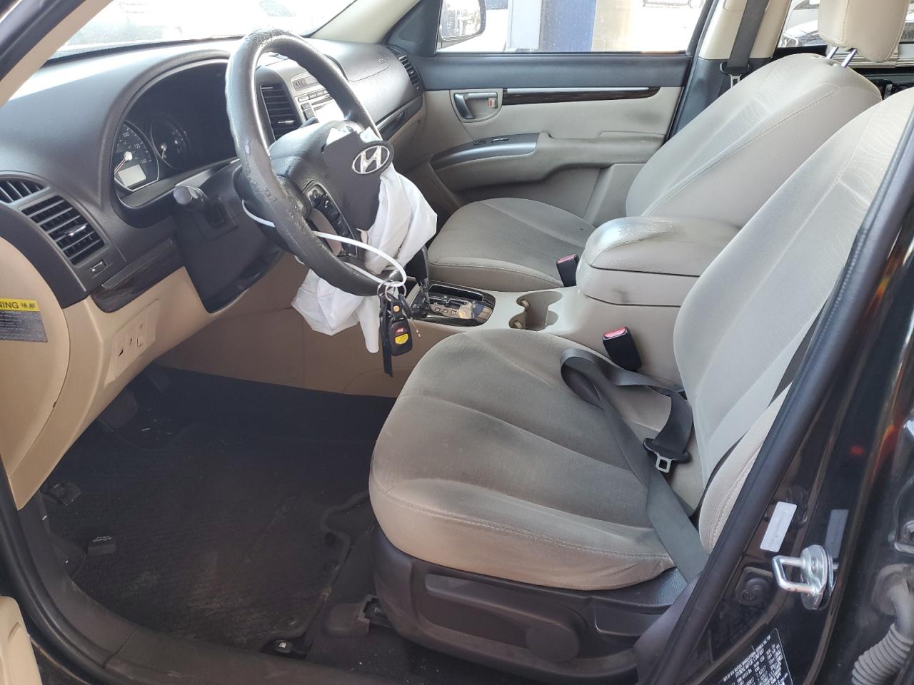 2012 Hyundai Santa Fe - Image 7