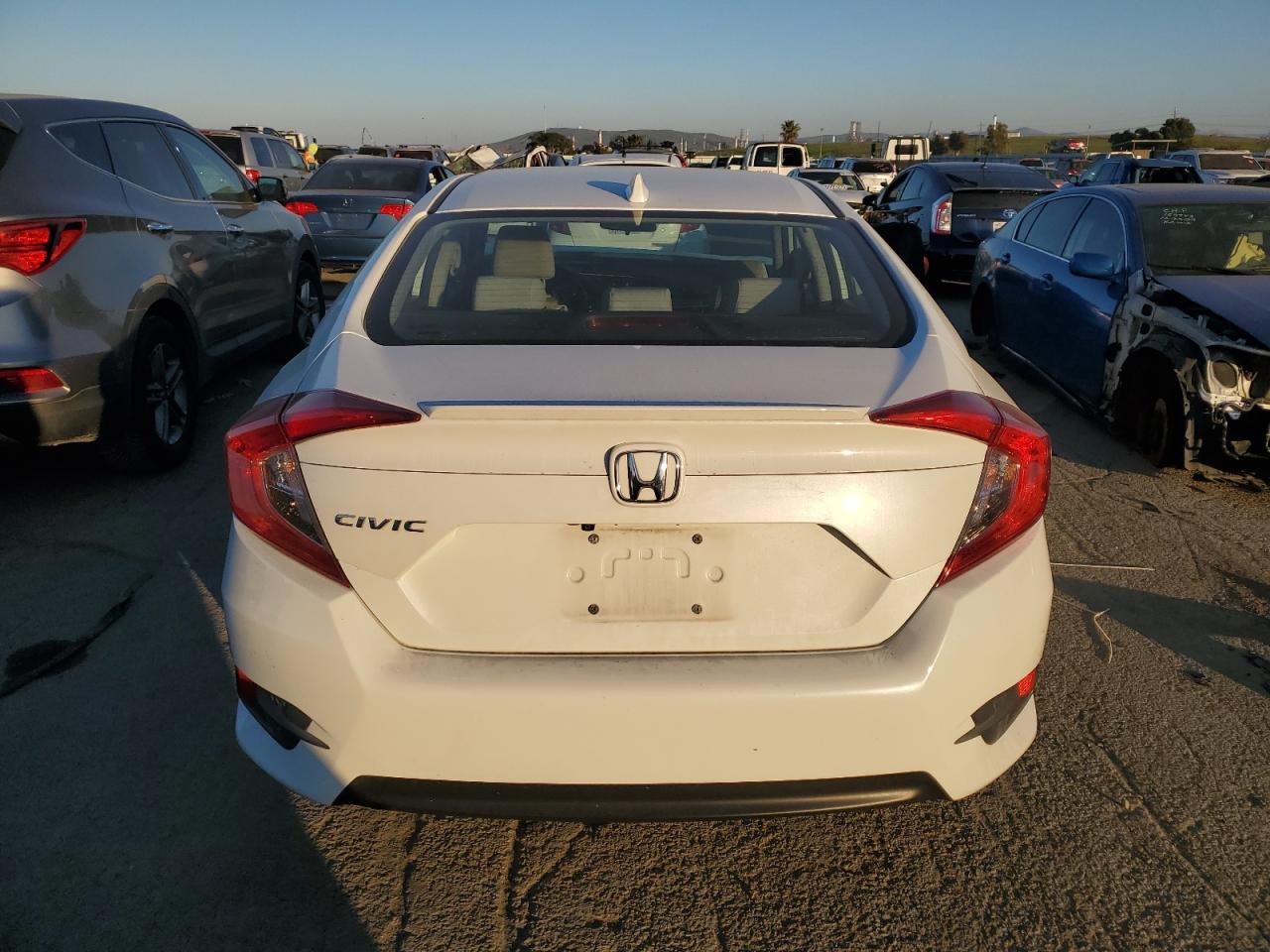 2HGFC1F33GH645385 HONDA CIVIC 2016