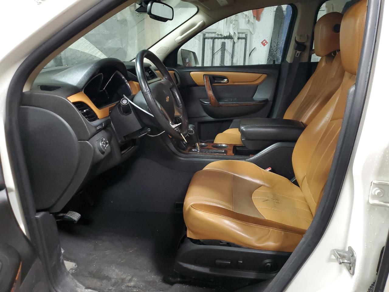 2014 Chevrolet Traverse - Image 7