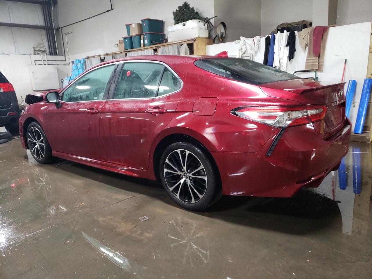 4T1B11HK2JU545334 TOYOTA CAMRY 2018