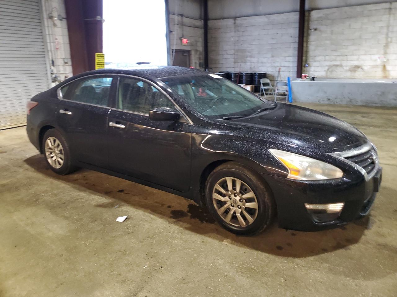 2013 Nissan Altima - Image 4