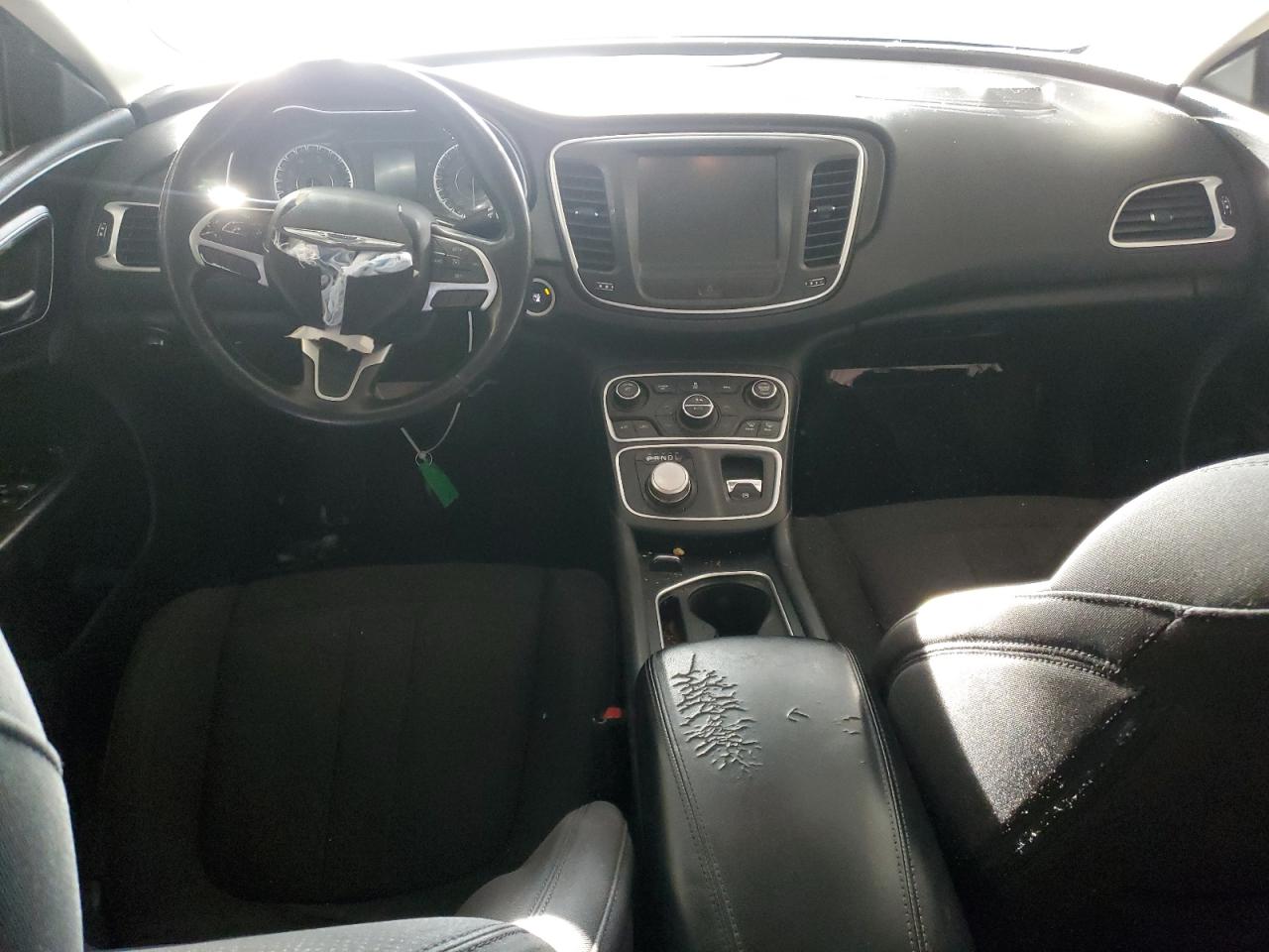 2015 Chrysler 200 - Image 8