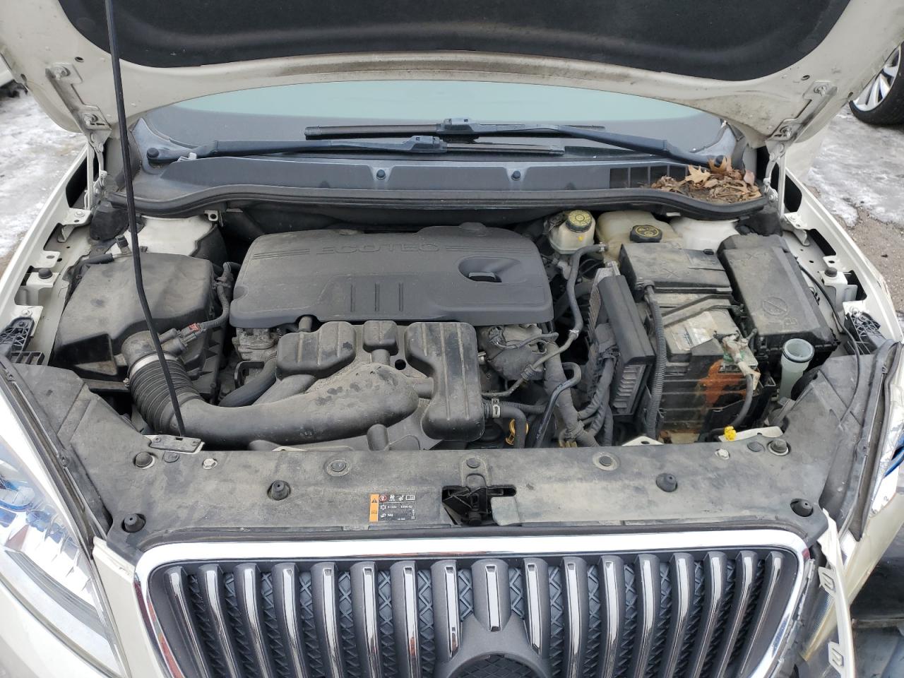 2012 Buick Verano - Image 12