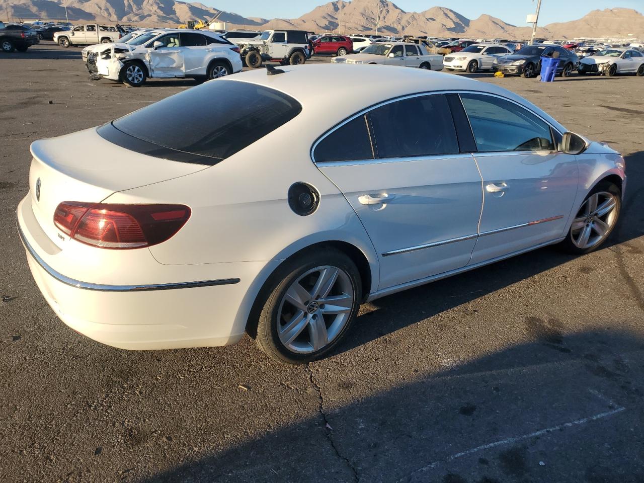 2013 Volkswagen Passat CC - Image 3