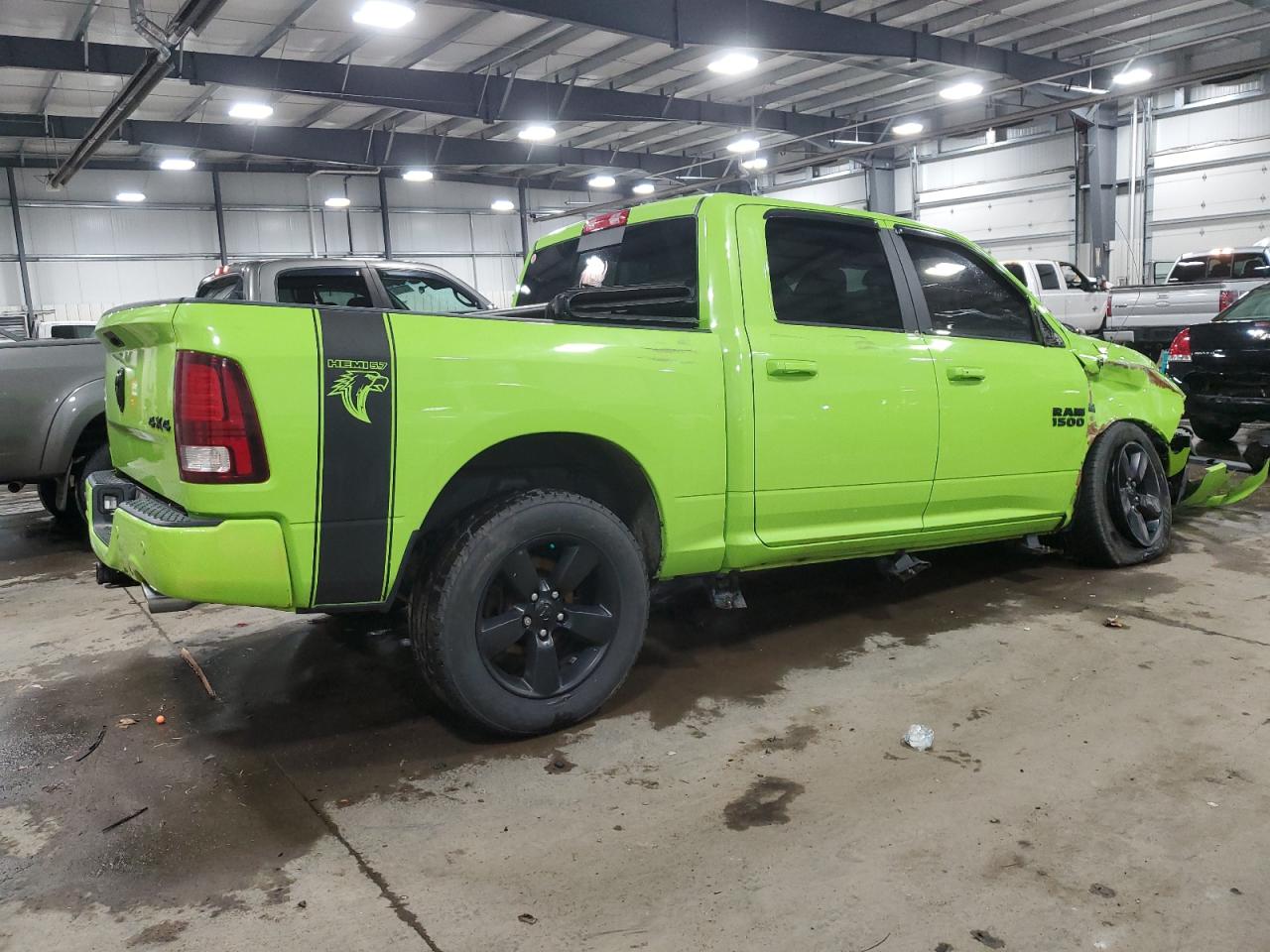 2017 RAM 1500 - Image 3