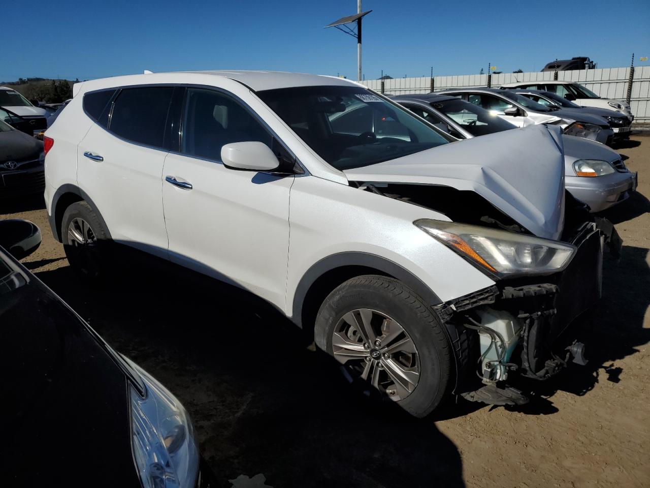 2016 Hyundai Santa Fe - Image 4