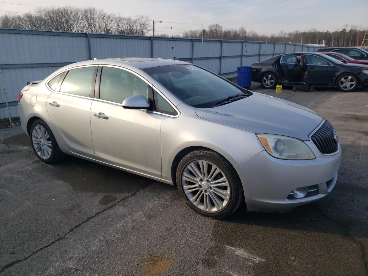 2013 Buick Verano - Image 4