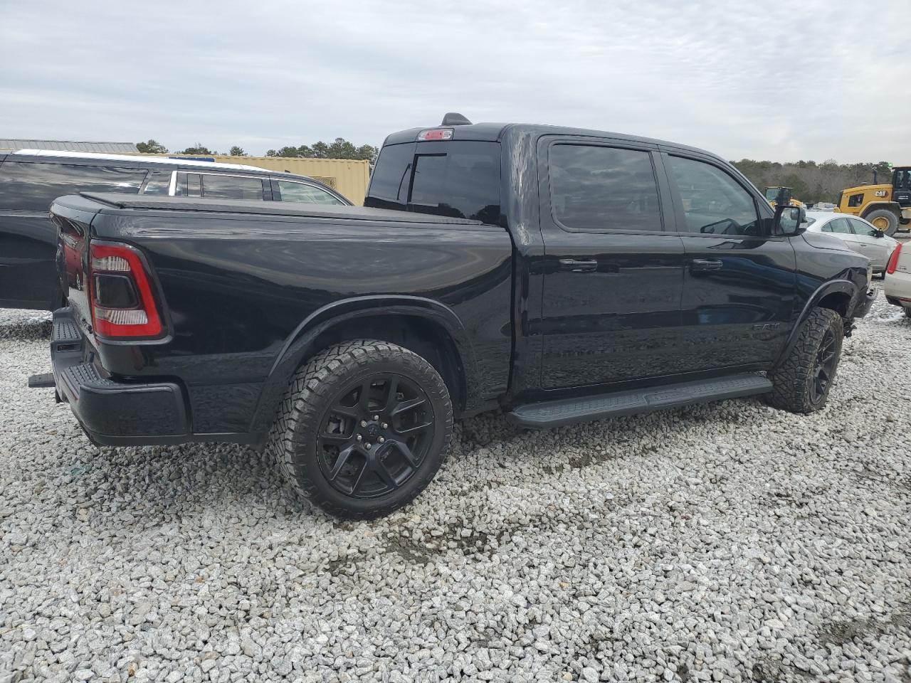 2022 RAM 1500 - Image 3