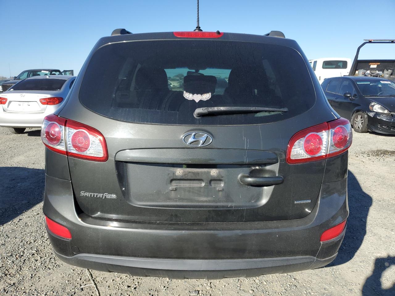 2012 Hyundai Santa Fe - Image 6