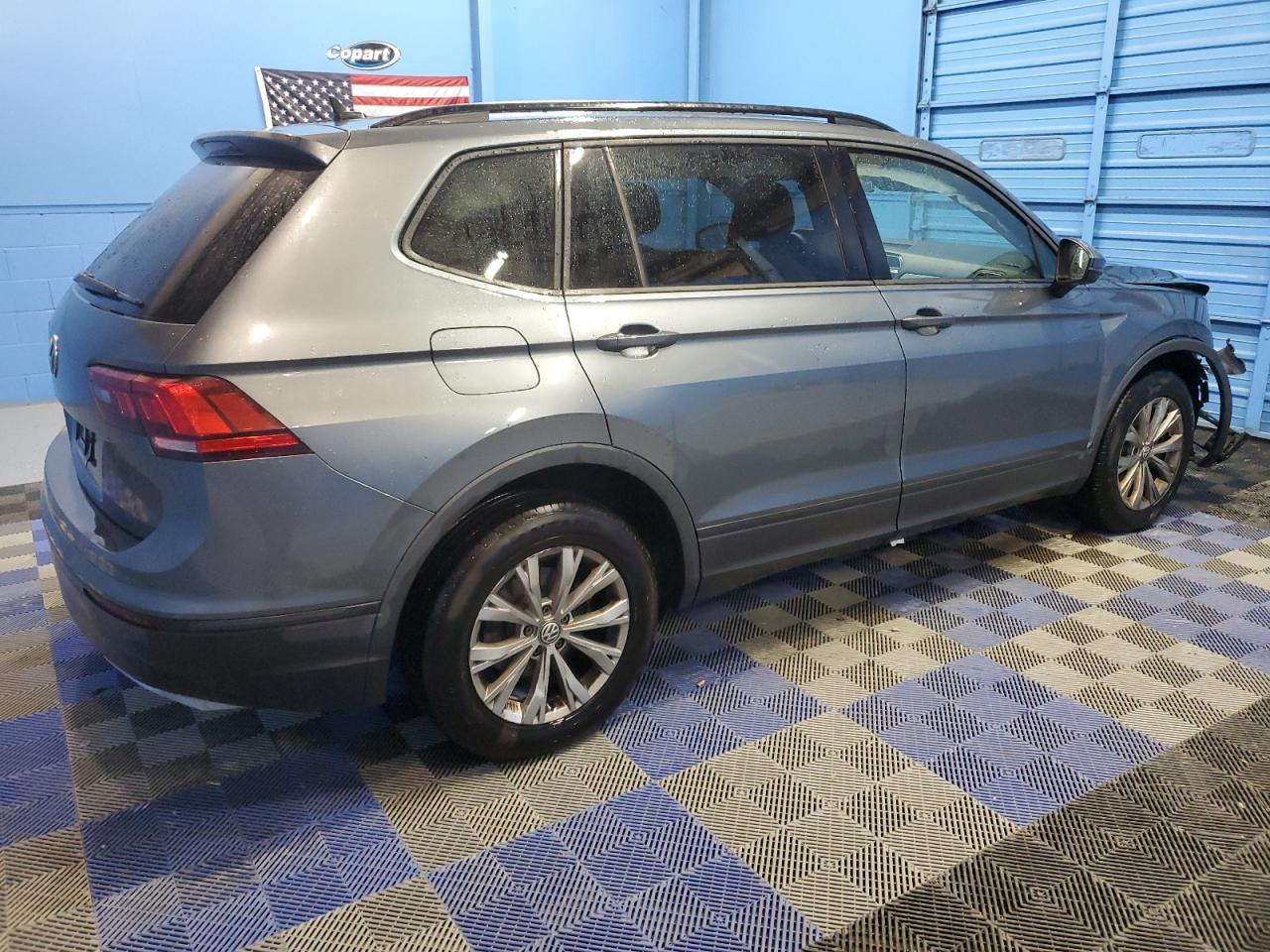 2020 Volkswagen Tiguan - Image 3