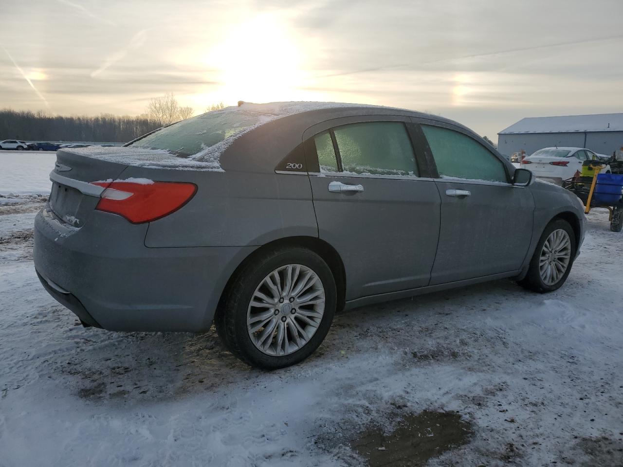 2011 Chrysler 200 - Image 3