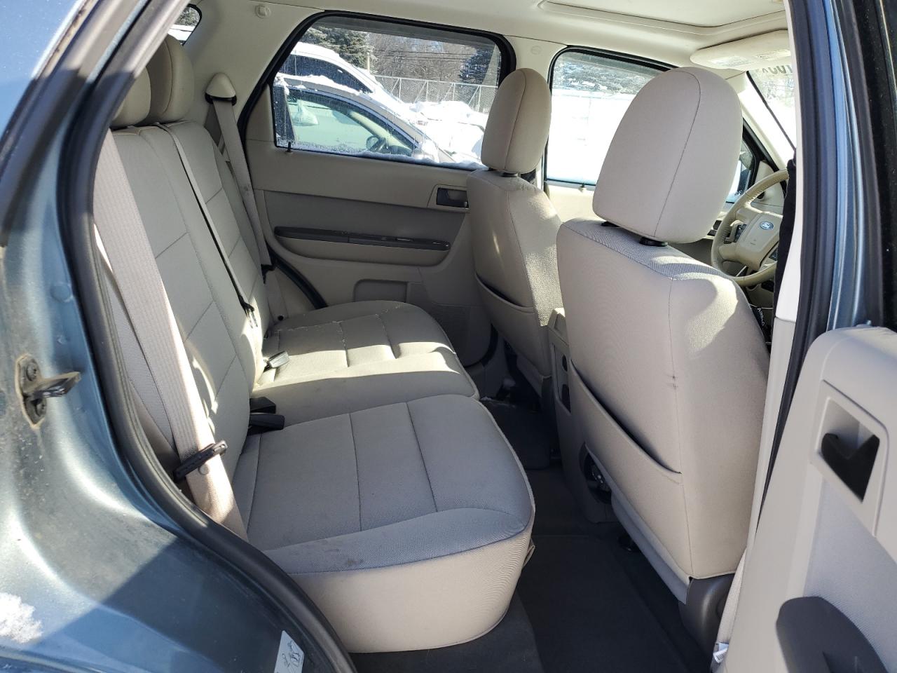 2012 Ford Escape - Image 11