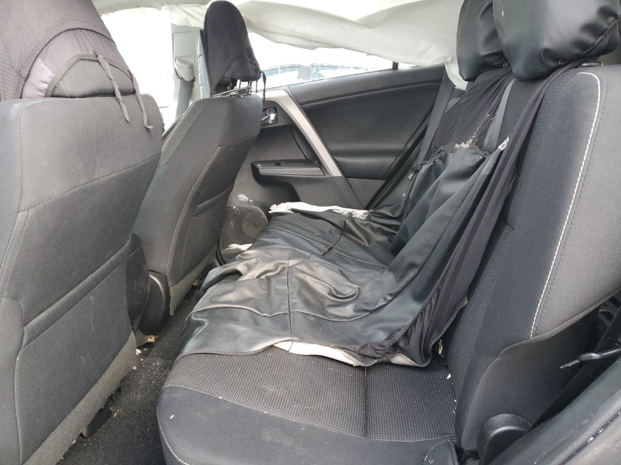 2T3WFREV7GW250908 TOYOTA RAV4 2016