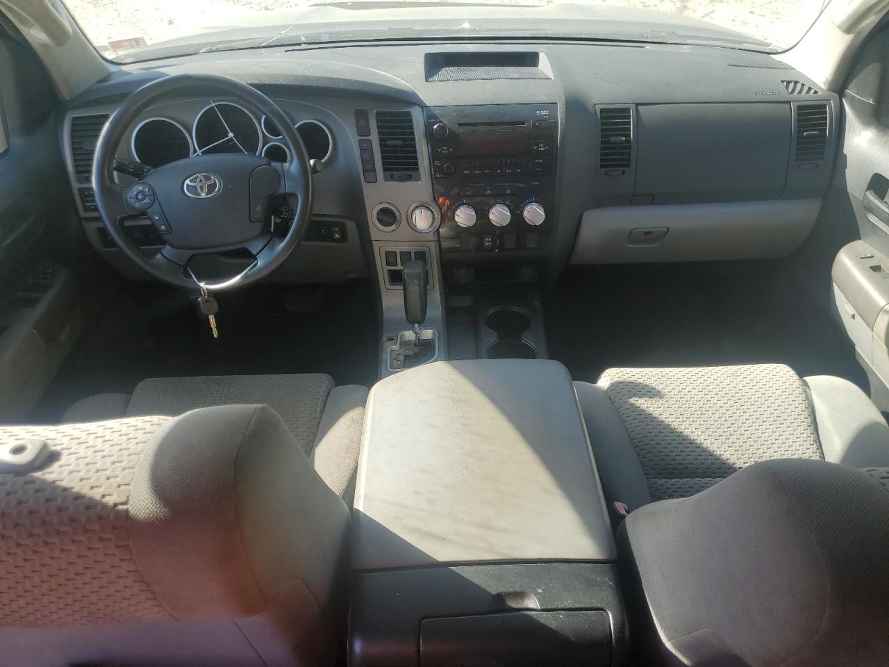 2013 Toyota Tundra - Image 8