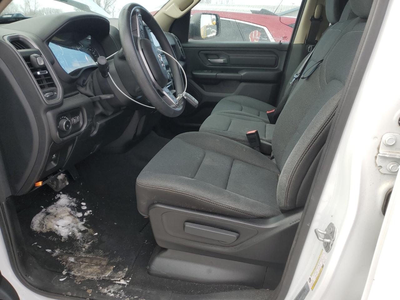 2019 RAM 1500 - Image 7
