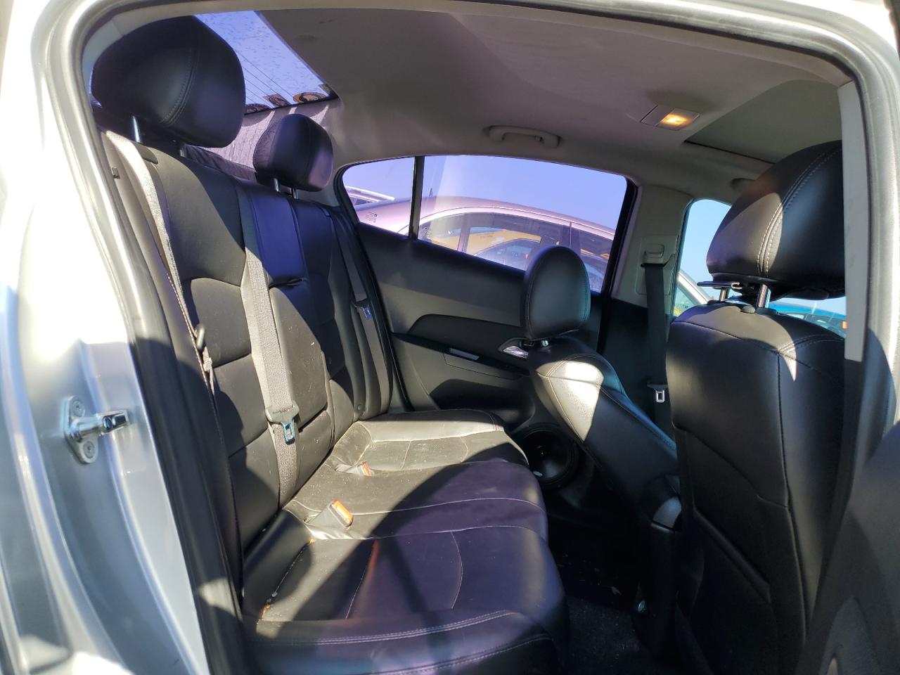 2015 Chevrolet Cruze - Image 10