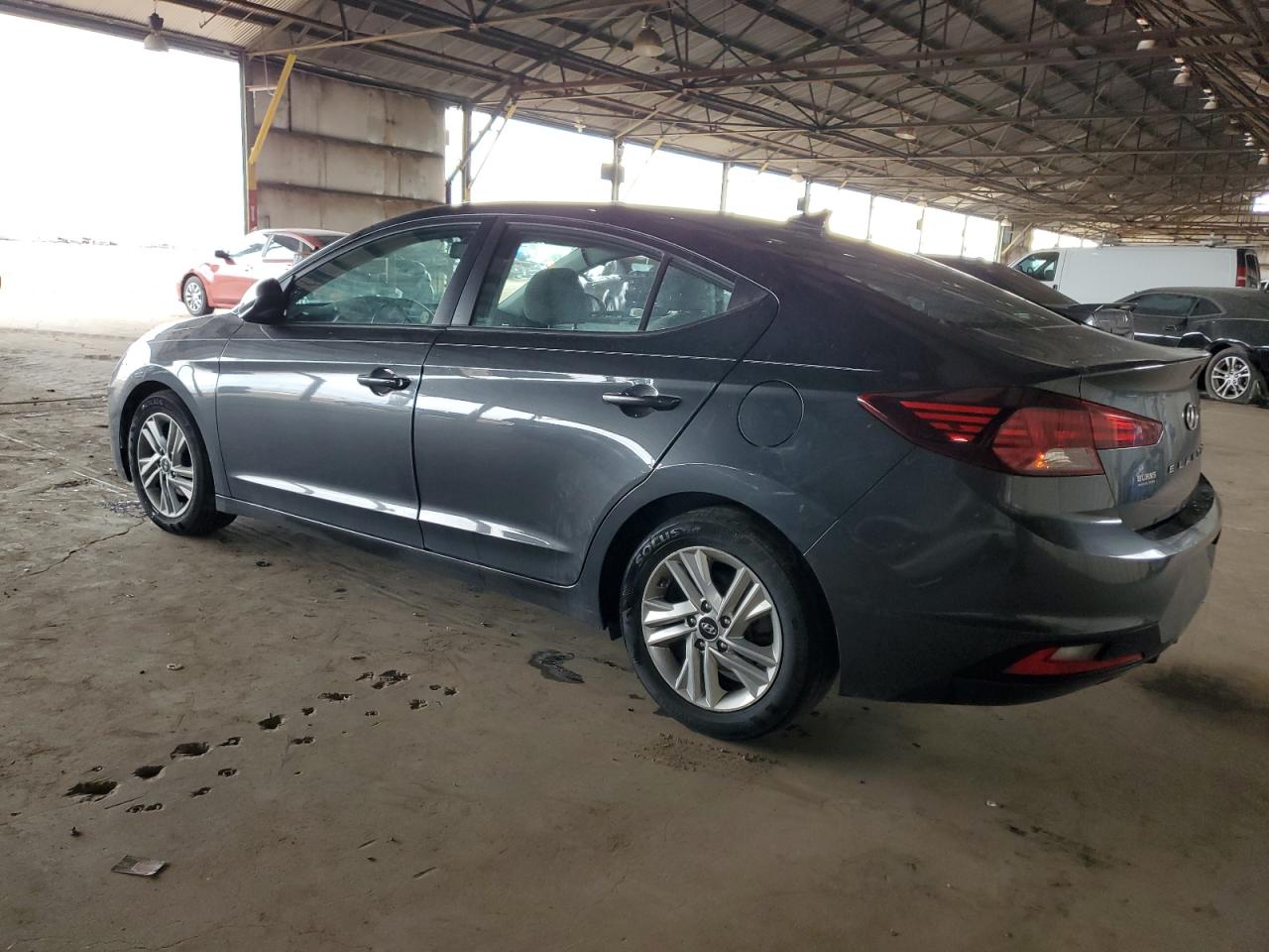 2020 Hyundai Elantra - Image 2
