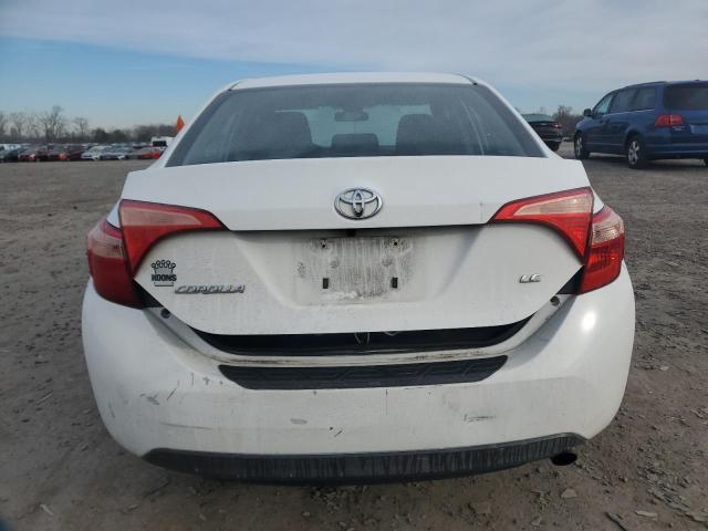 Sedans TOYOTA COROLLA 2017 Biały