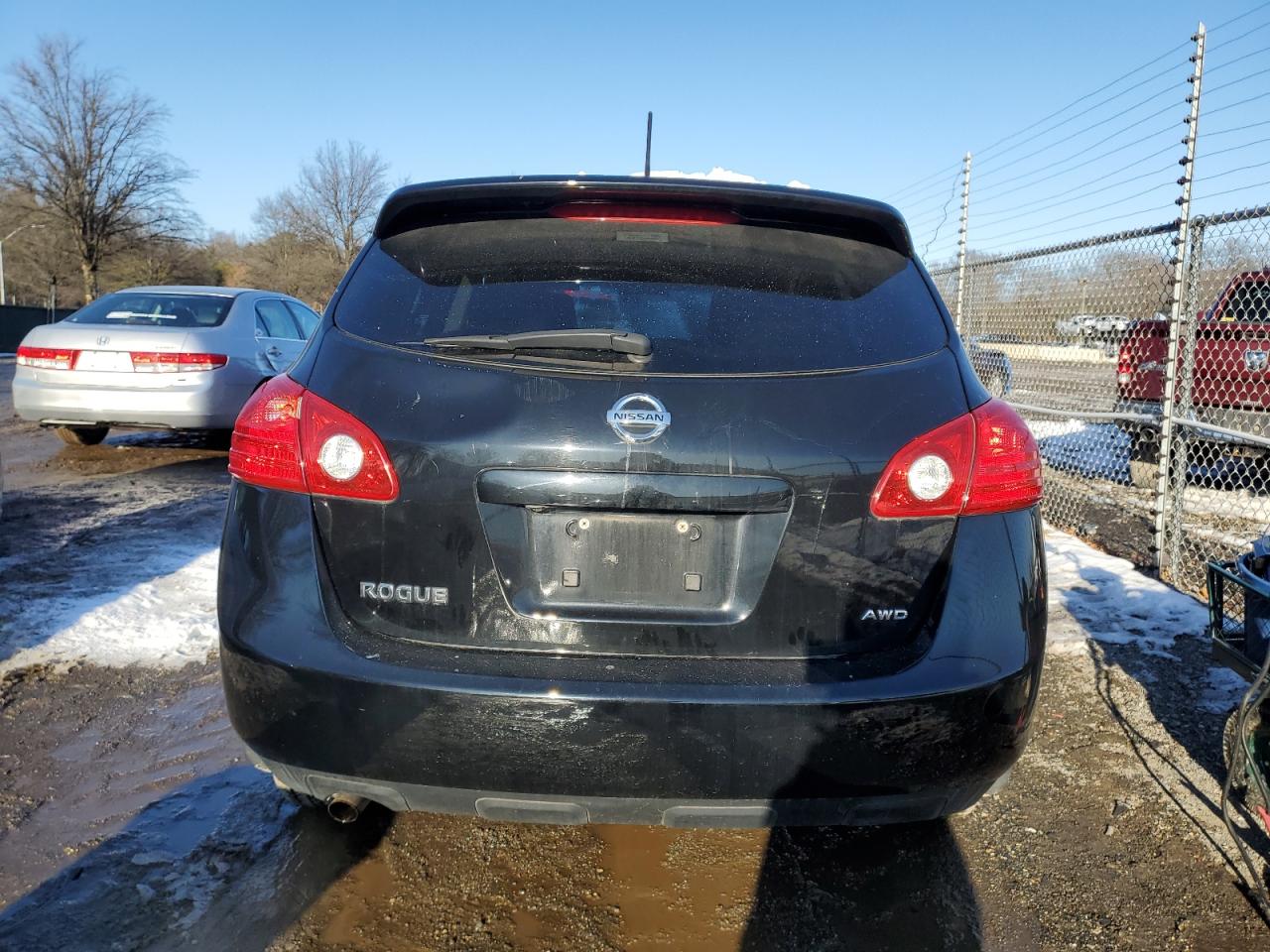 2010 Nissan Rogue - Image 6