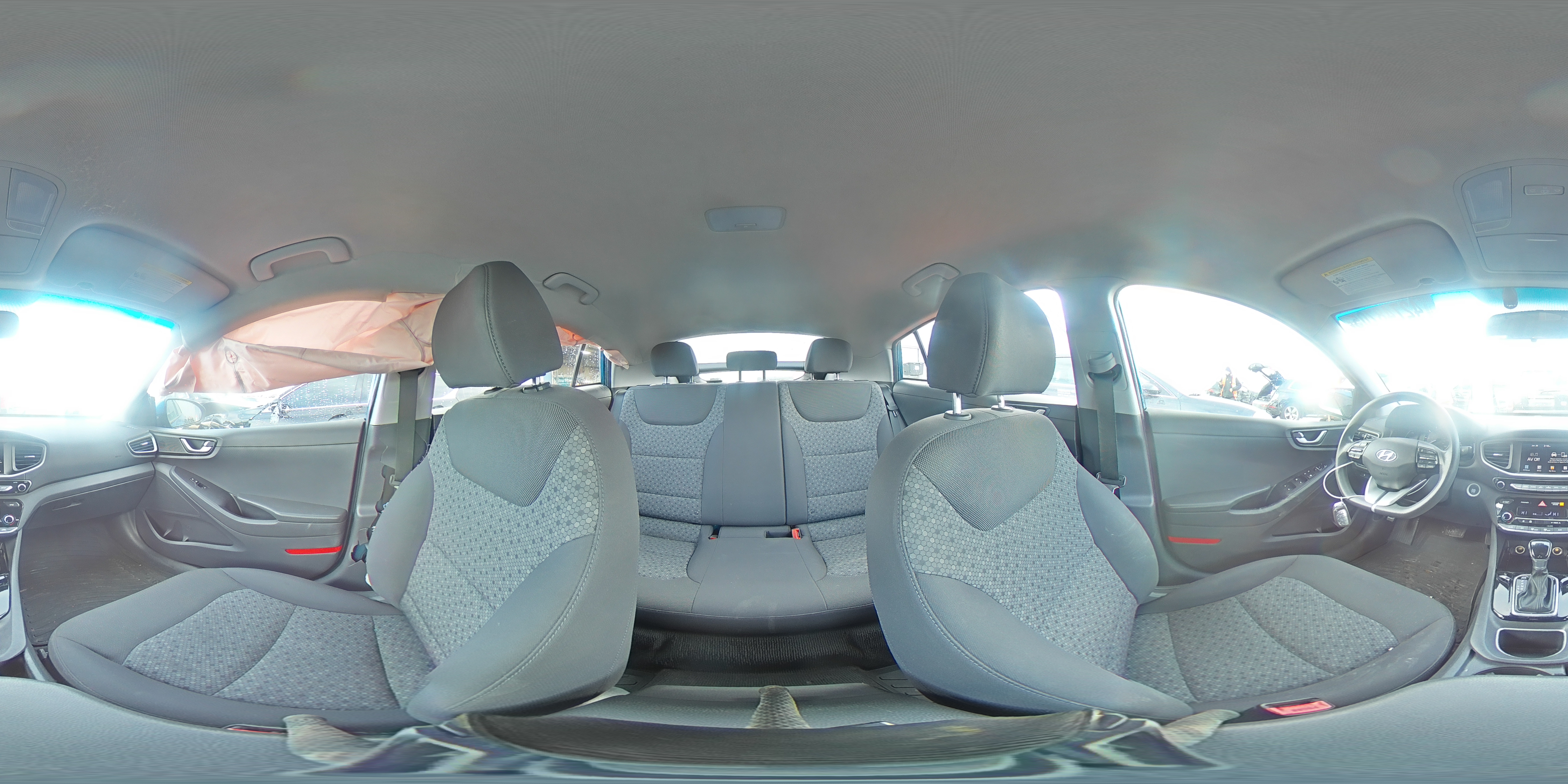 2018 Hyundai IONIQ - Image 14