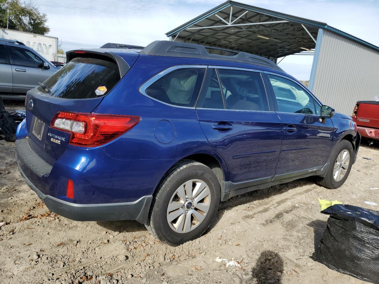 2015 Subaru Outback - Image 3