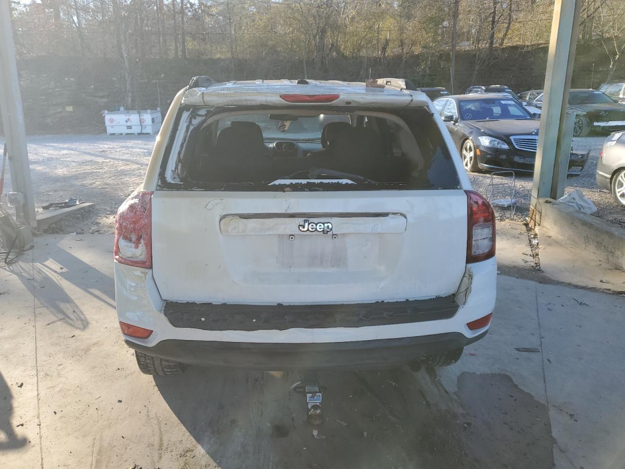 2016 Jeep Compass - Image 6