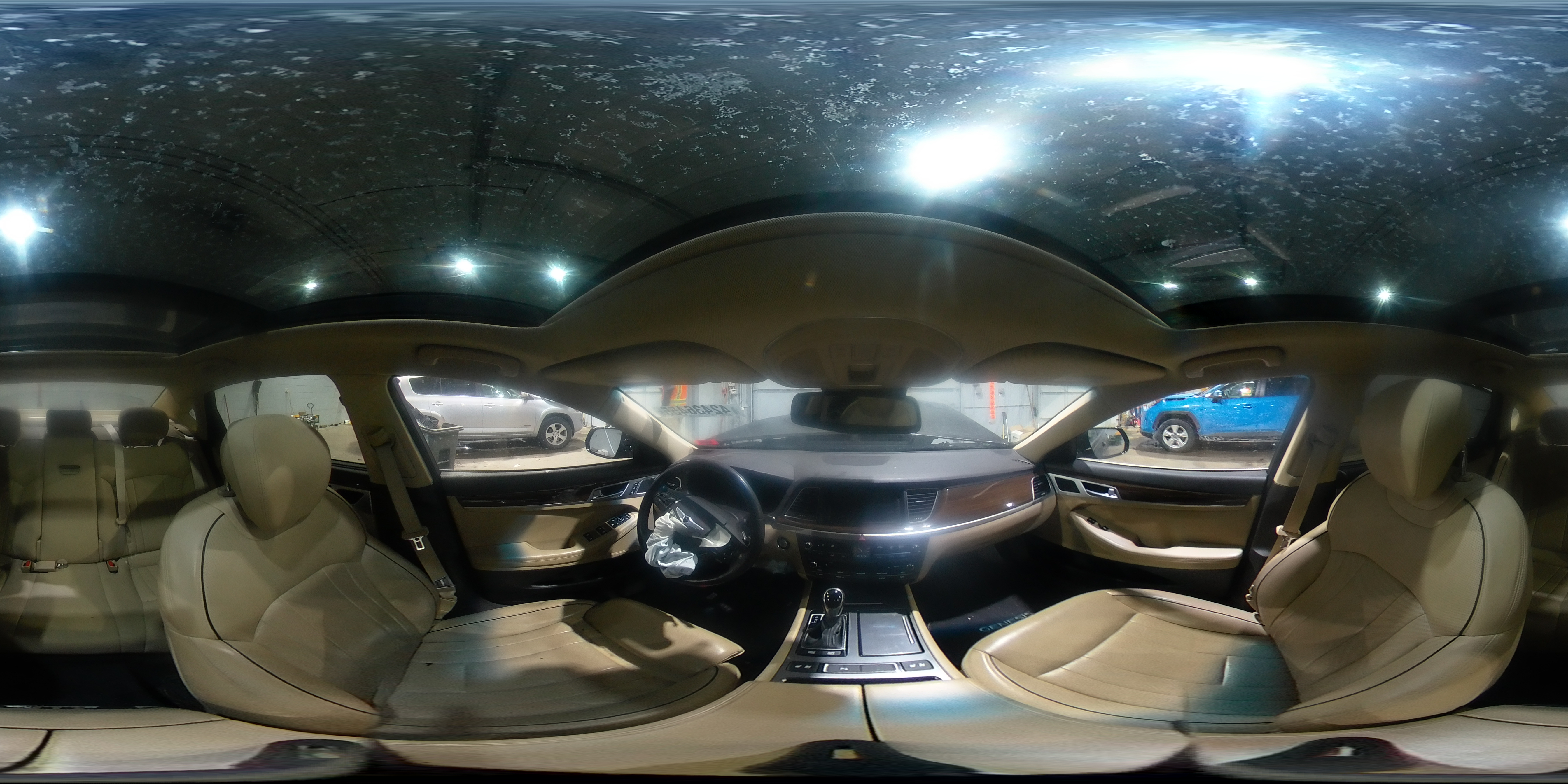 2016 Hyundai Genesis - Image 13