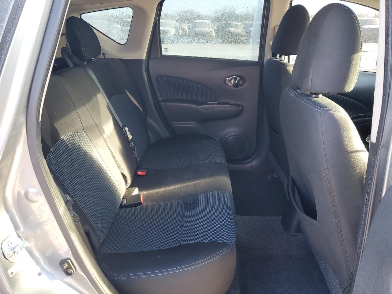 2015 Nissan Versa - Image 10