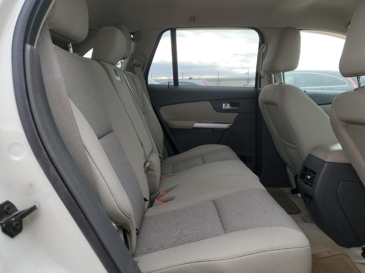 2011 Ford Edge - Image 10