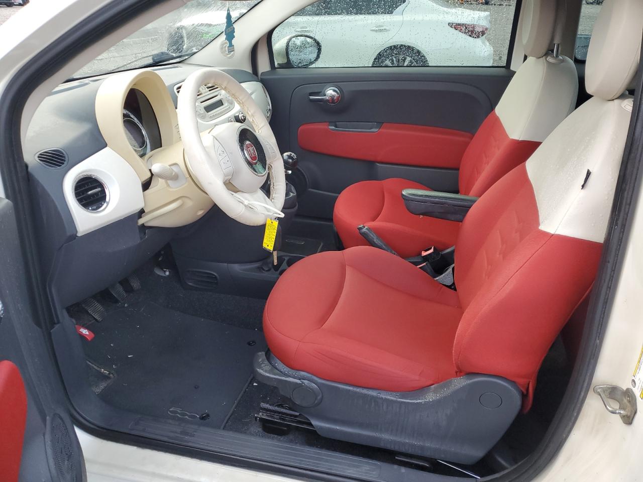 2012 Fiat 500 - Image 7
