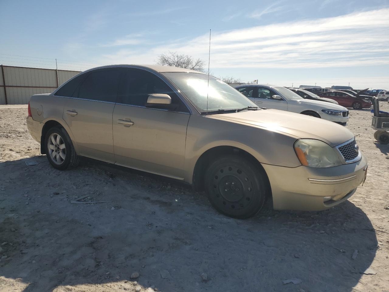 2007 Ford Five Hundred - Image 4