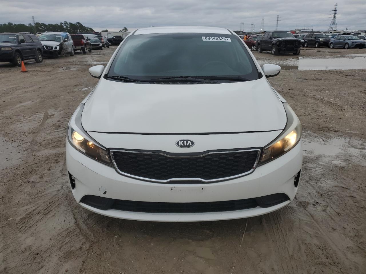 VIN 3KPFL4A73HE116459 2017 KIA FORTE no.6