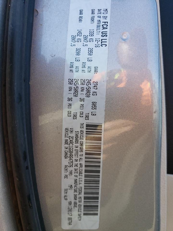 2017 Chrysler Pacifica - Image 14