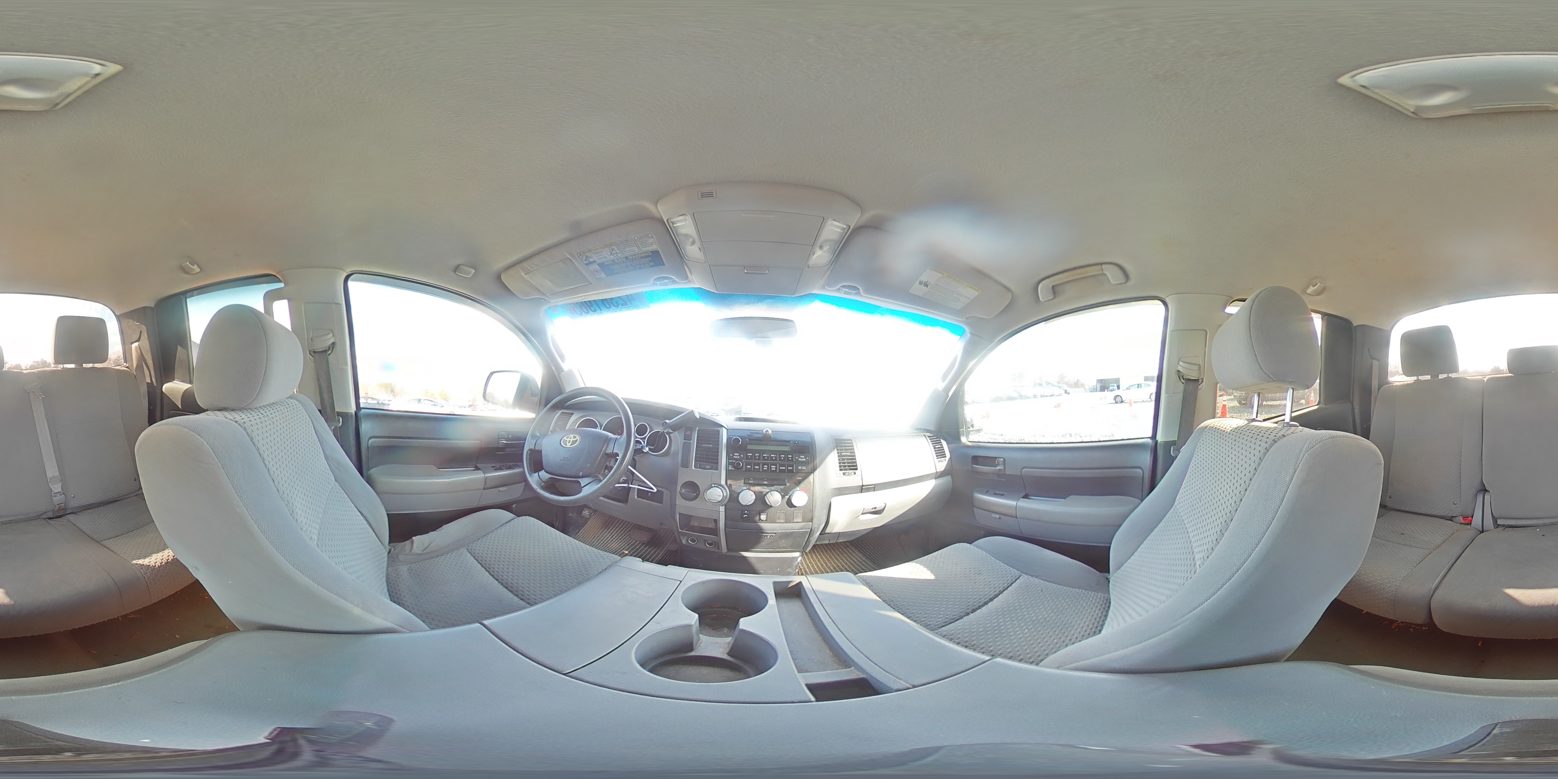 2011 Toyota Tundra - Image 13
