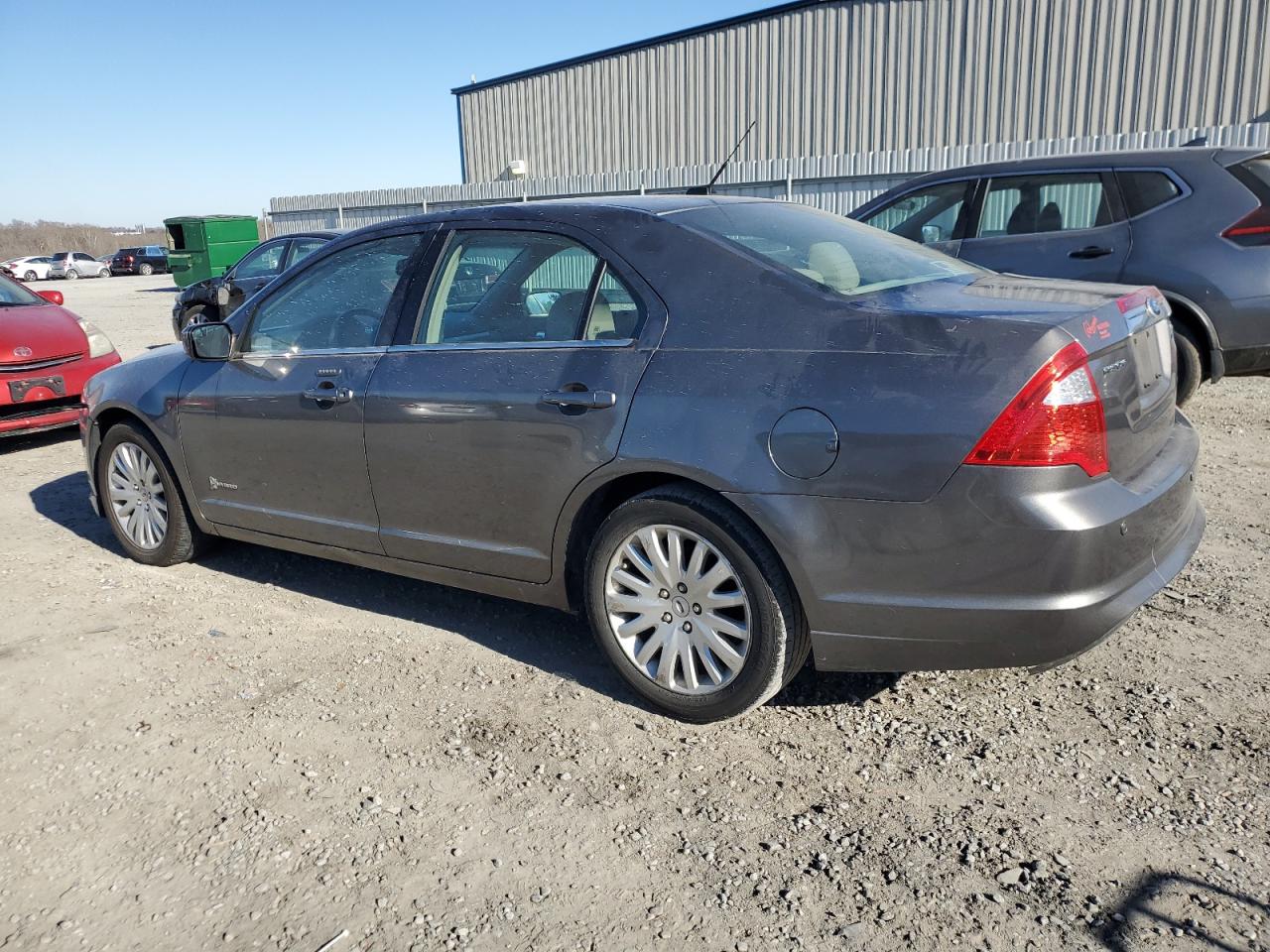 2011 Ford Fusion - Image 2