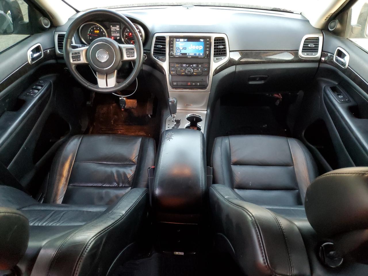 2012 Jeep Grand Cherokee - Image 8