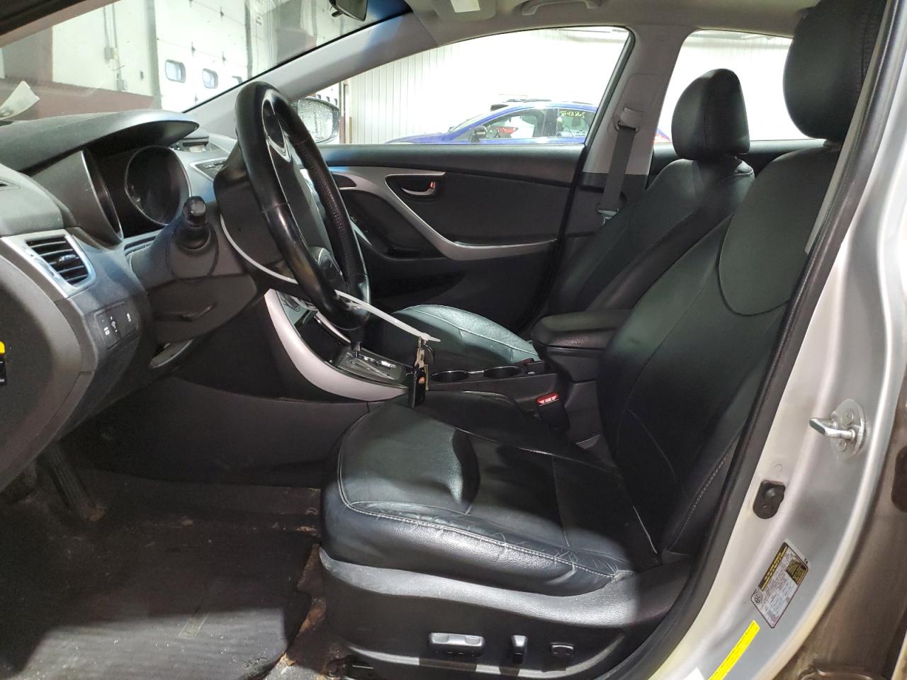 2013 Hyundai Elantra - Image 7