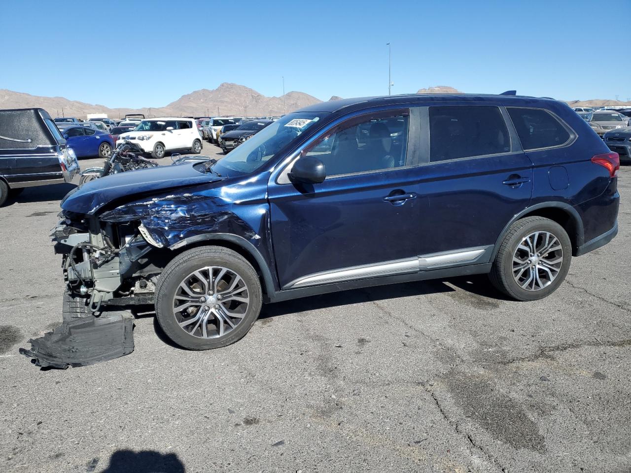 2018 Mitsubishi Outlander - Image 1