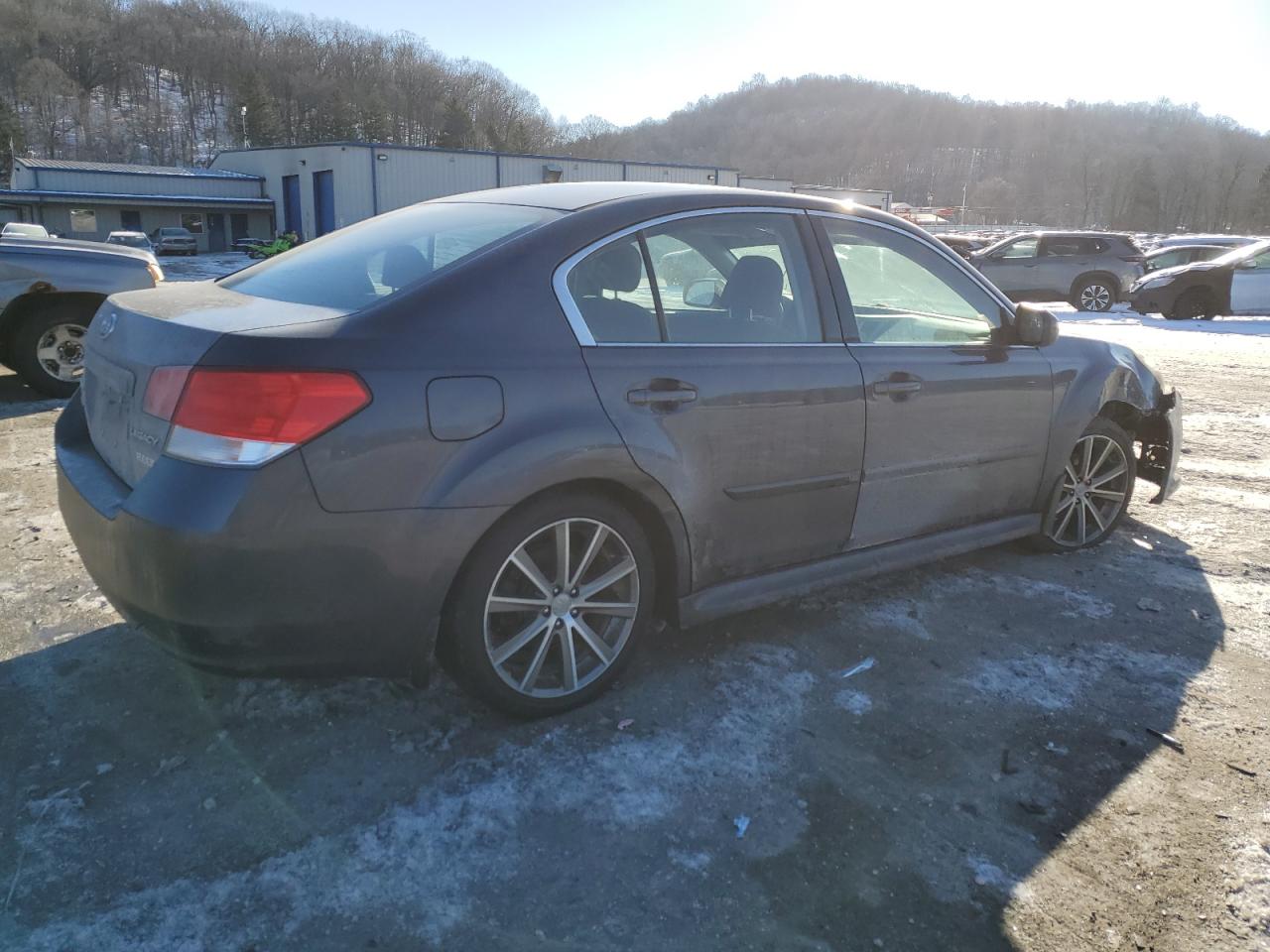2013 Subaru Legacy - Image 3