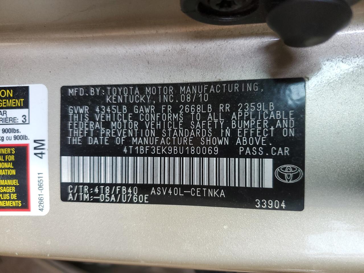2011 Toyota Camry - Image 12
