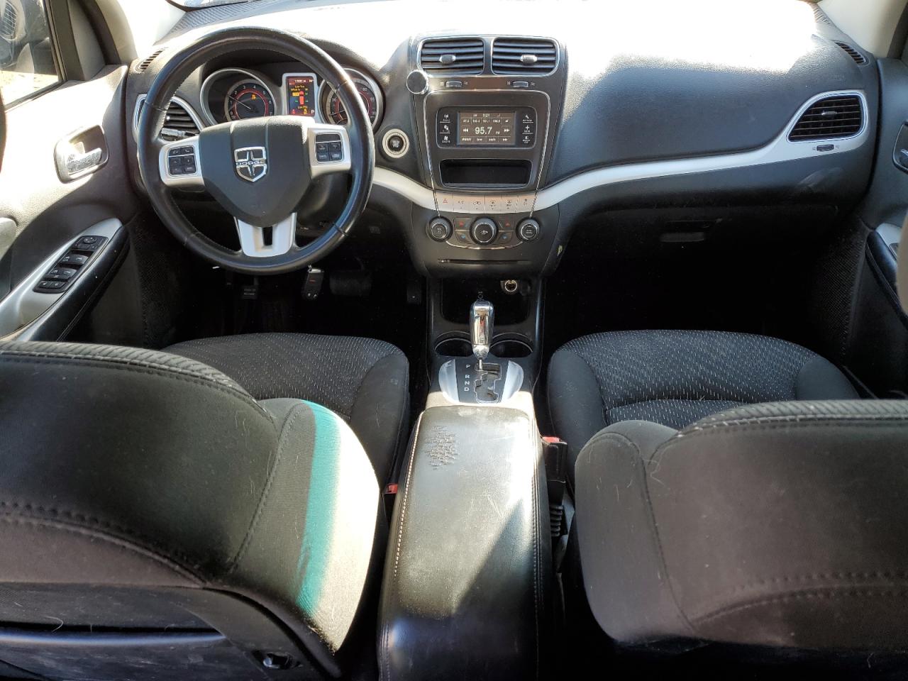 2017 Dodge Journey - Image 8