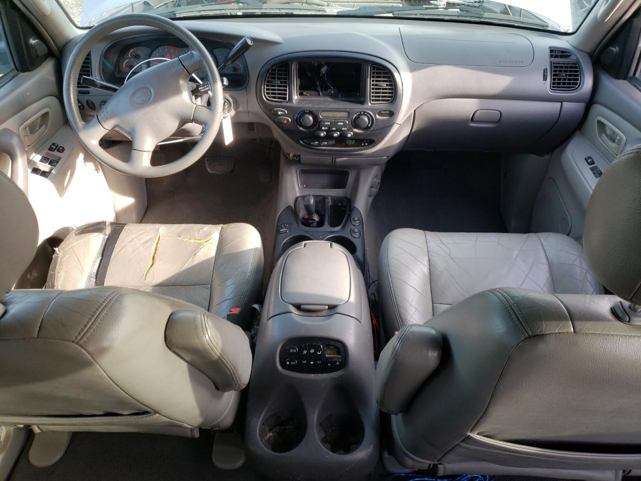 2001 Toyota Sequoia - Image 8