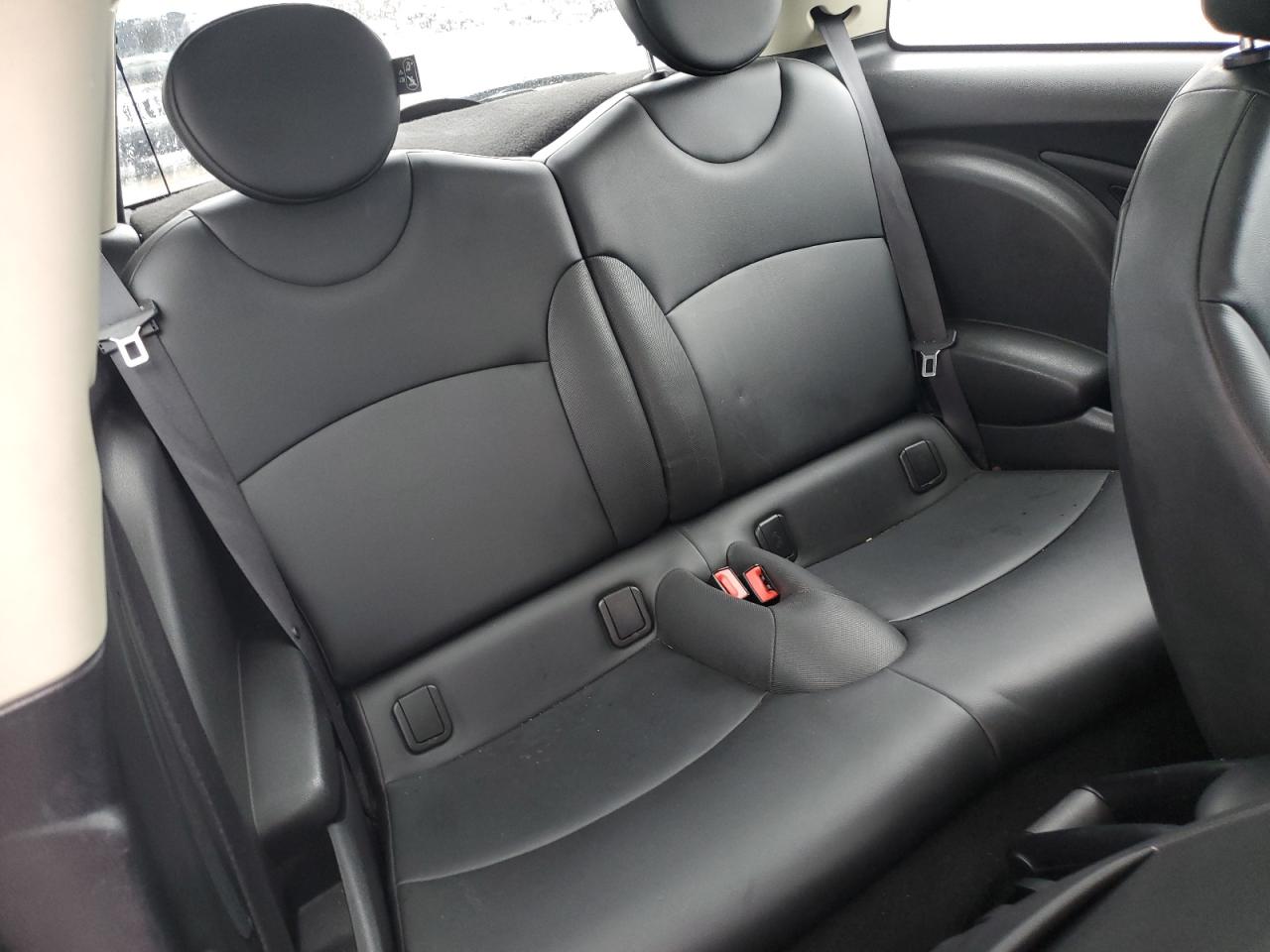 2012 MINI Cooper - Image 10