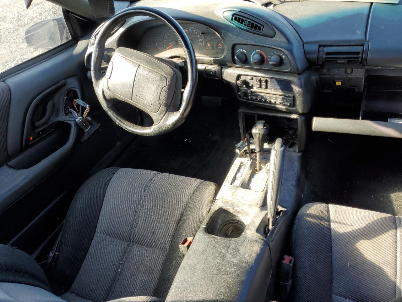1995 Chevrolet Camaro - Image 8