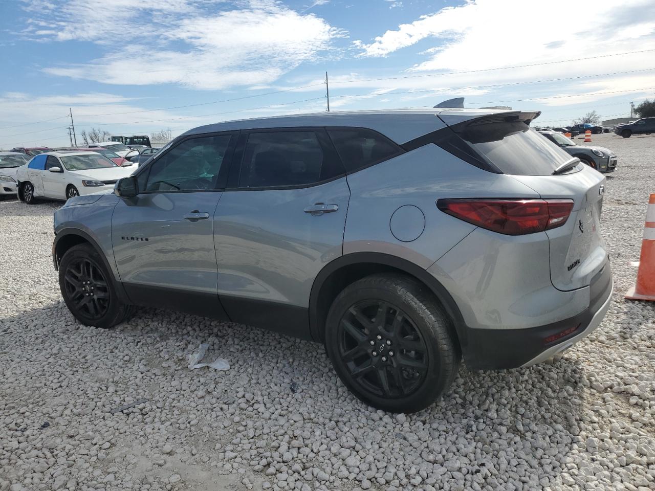 2023 Chevrolet Blazer - Image 2