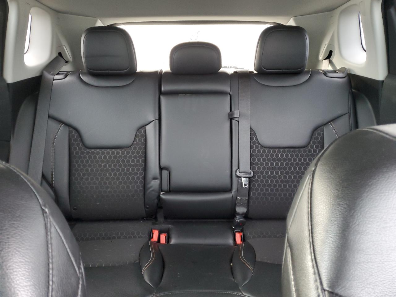 2021 Jeep Compass - Image 10