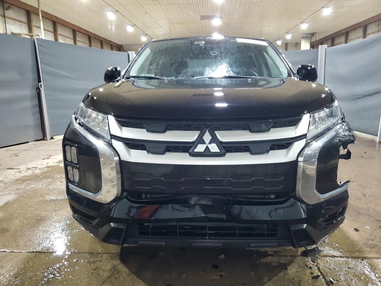 2021 Mitsubishi Outlander - Image 5