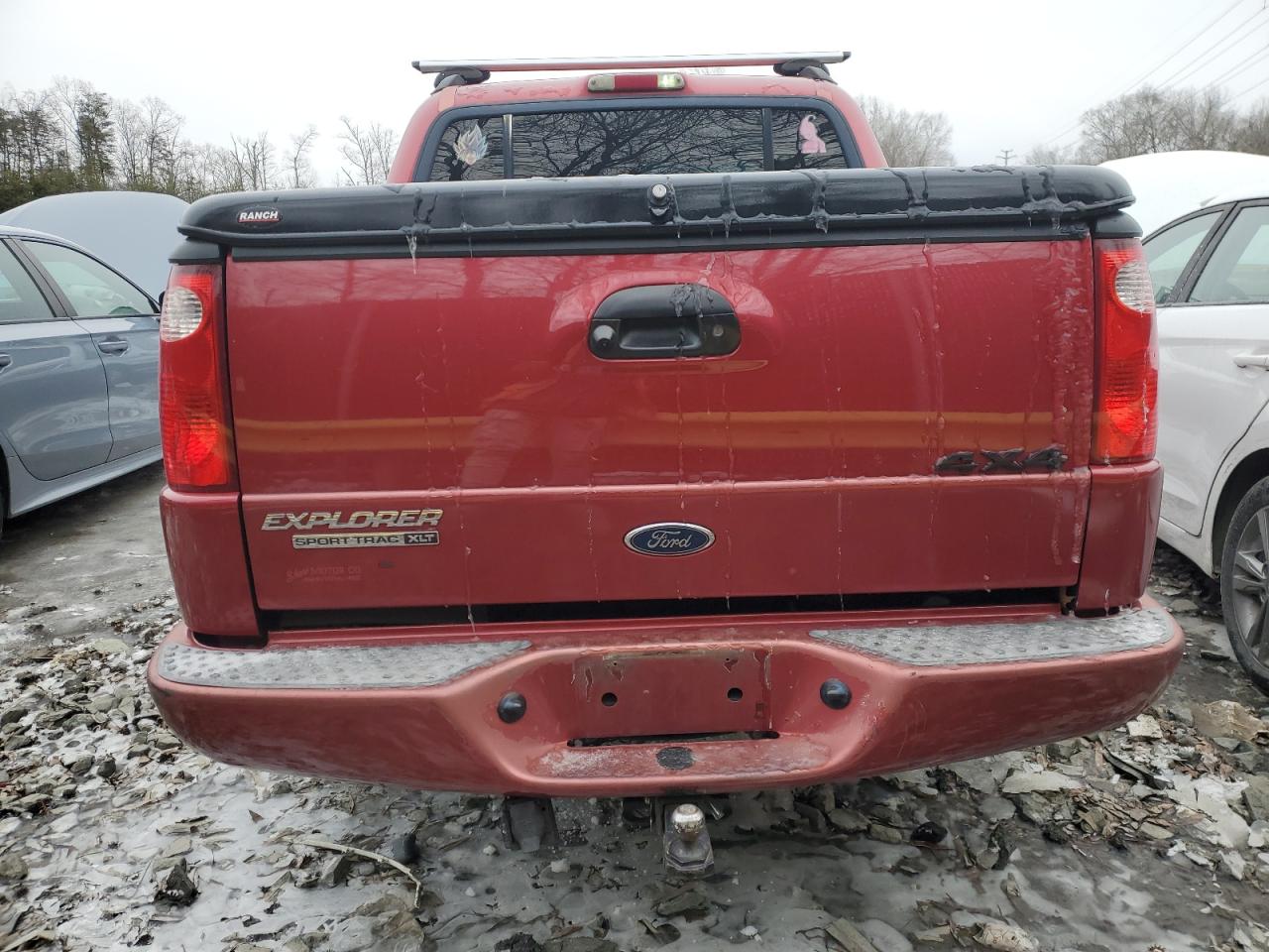 2005 Ford Explorer - Image 6