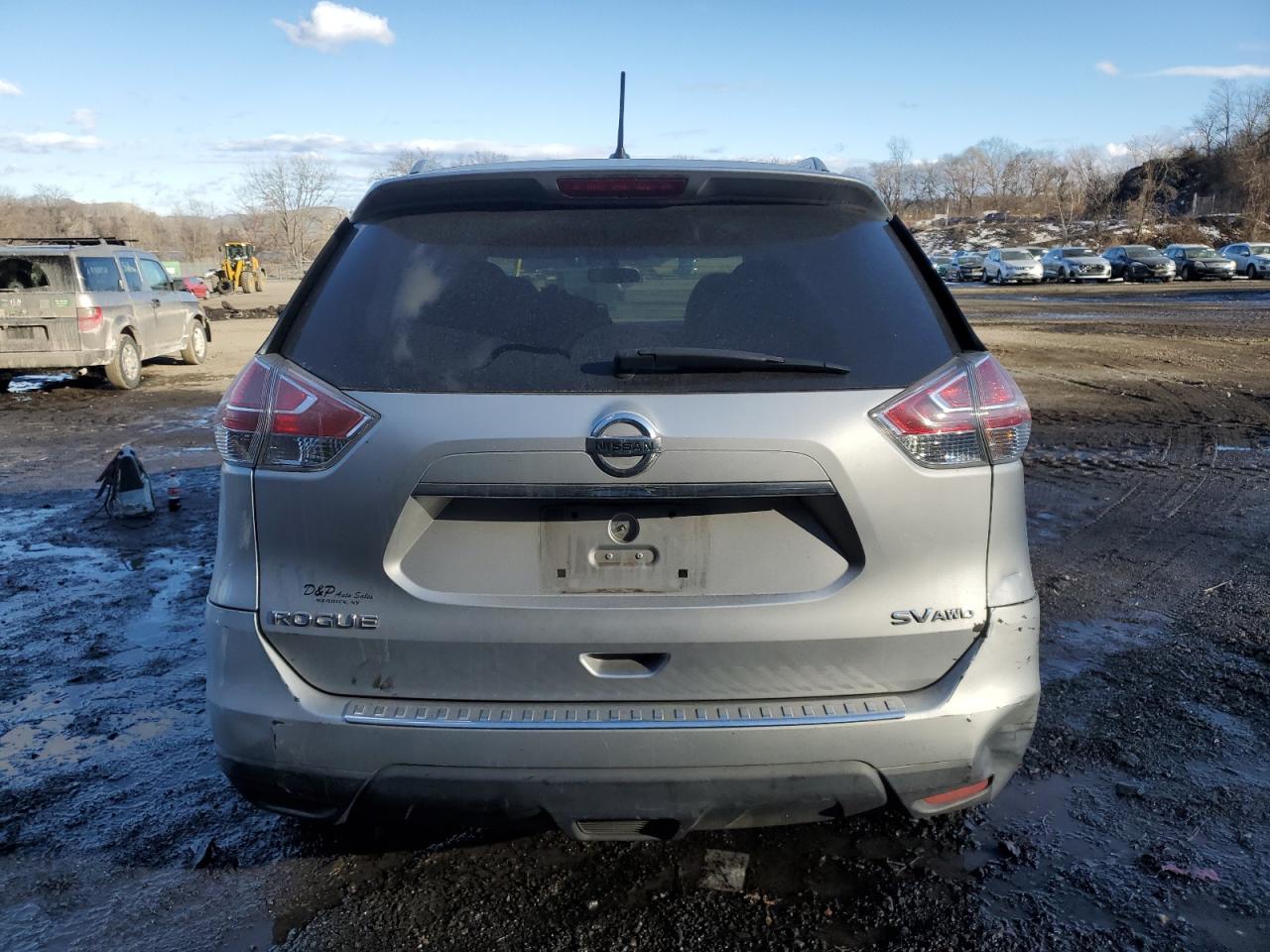 2015 Nissan Rogue - Image 6