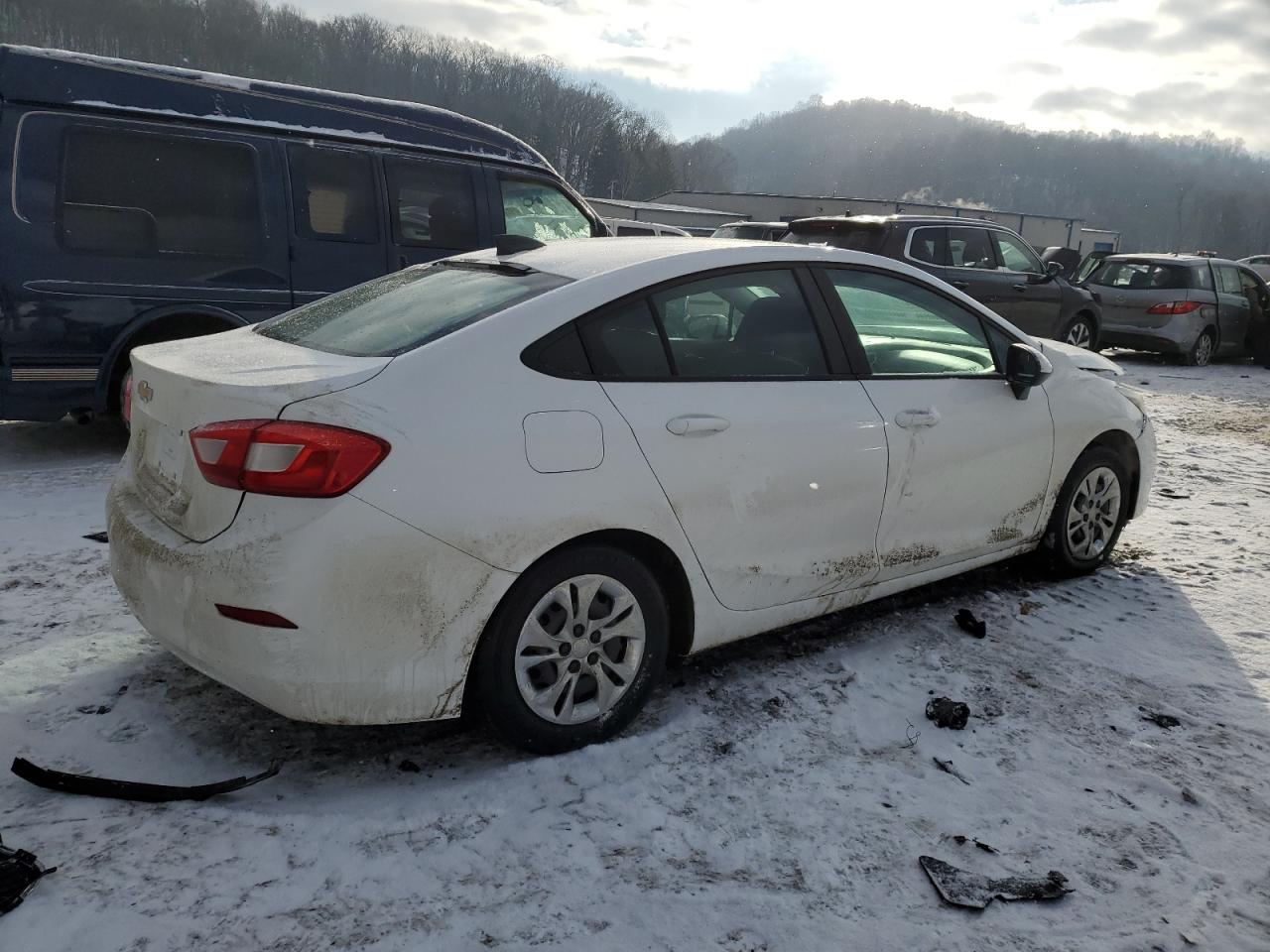 2016 Chevrolet Cruze - Image 3